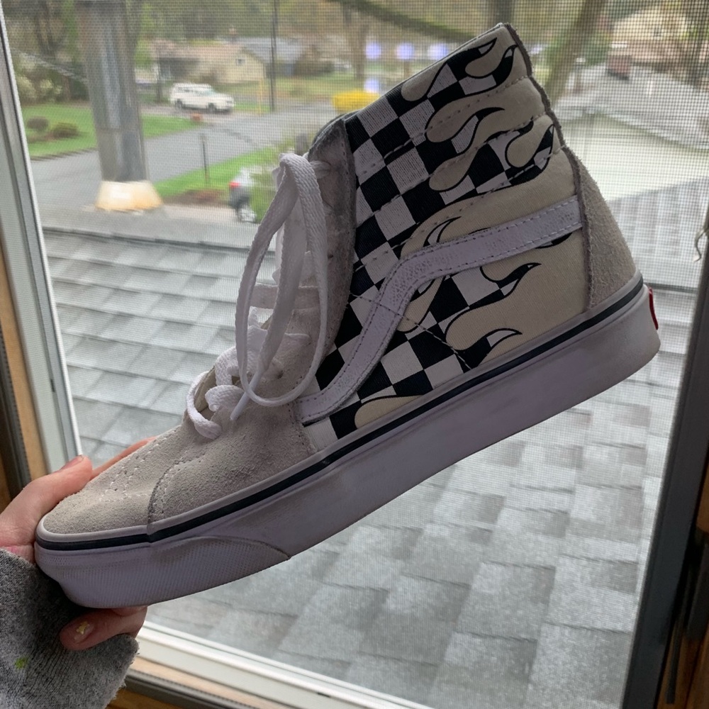 high top vans ( will clean before shipping)